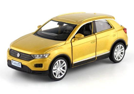 1/36 Volkswagen T-Roc Diecast Car Toy in Golden