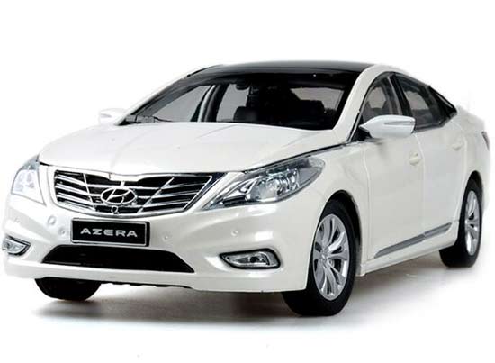 1/18 Hyundai Azera Diecast model